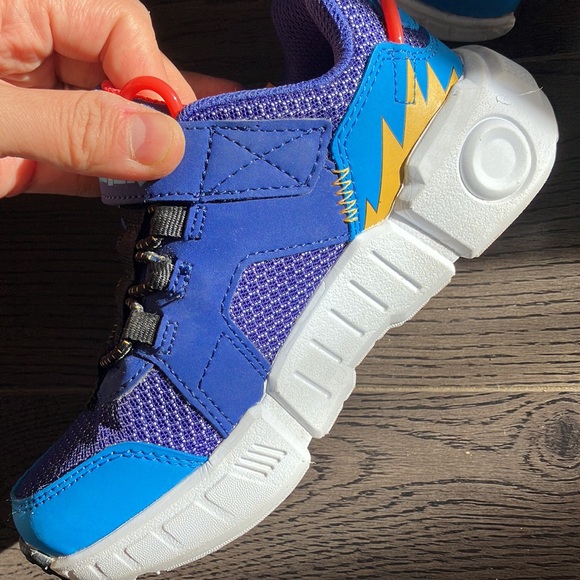 Skechers Game Kicks: Gametronix blue boy sneakers. Size 12. - Picture 5 of 11